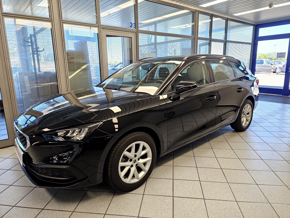 Seat Leon Sportstourer  ST Style für nur 21.800,- € bei Hoffmann Automobile in Wolfsburg kaufen und sofort mitnehmen