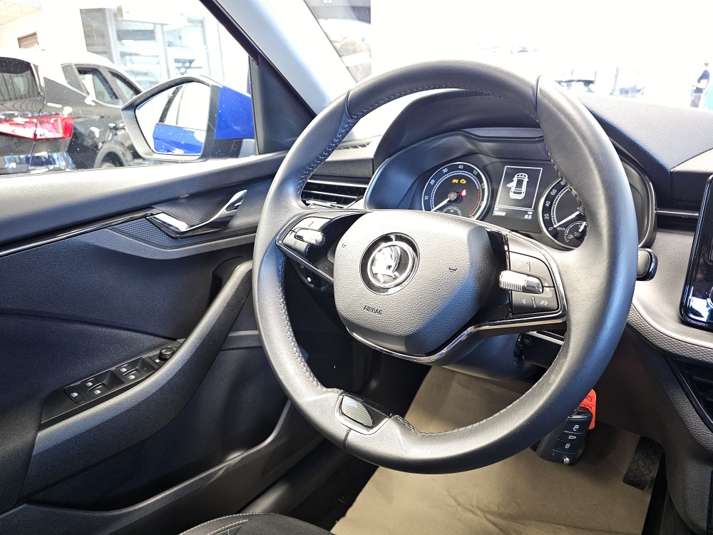 Skoda Kamiq  bei Hoffmann Automobile in Wolfsburg kaufen und sofort mitnehmen - Bild 11