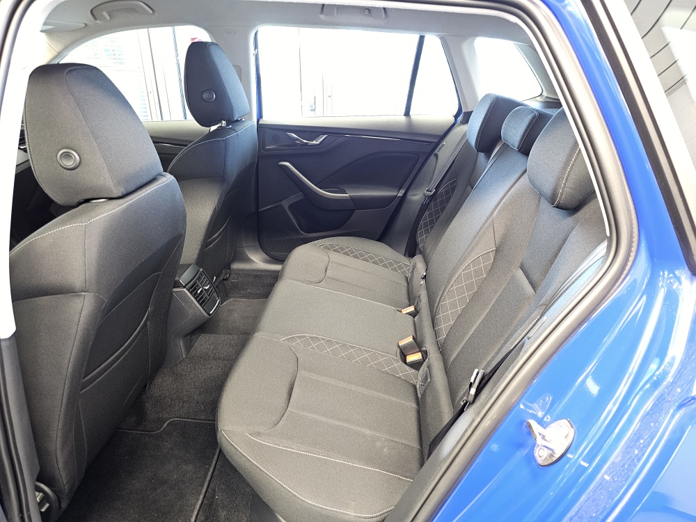 Skoda Kamiq  bei Hoffmann Automobile in Wolfsburg kaufen und sofort mitnehmen - Bild 4