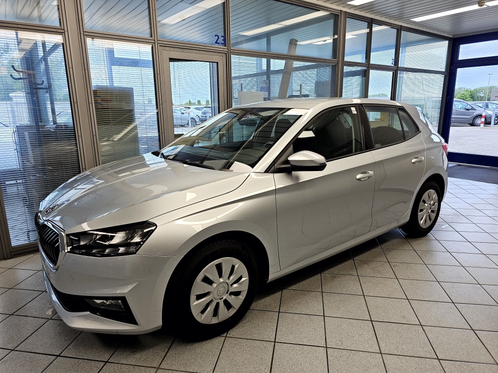 Skoda Fabia Ambition für nur 15.450,- € bei Hoffmann Automobile in Wolfsburg kaufen und sofort mitnehmen