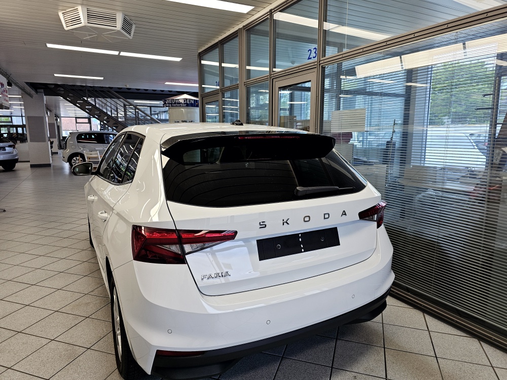 Skoda Fabia  bei Hoffmann Automobile in Wolfsburg kaufen und sofort mitnehmen - Bild 5