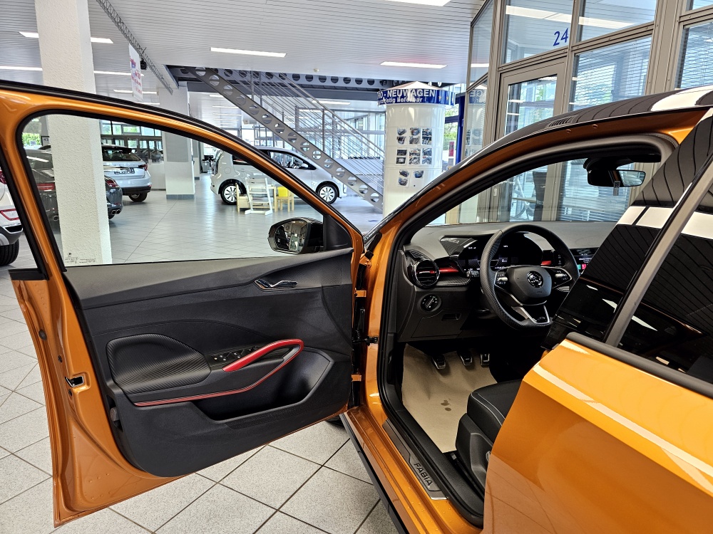 Skoda Fabia  bei Hoffmann Automobile in Wolfsburg kaufen und sofort mitnehmen - Bild 20