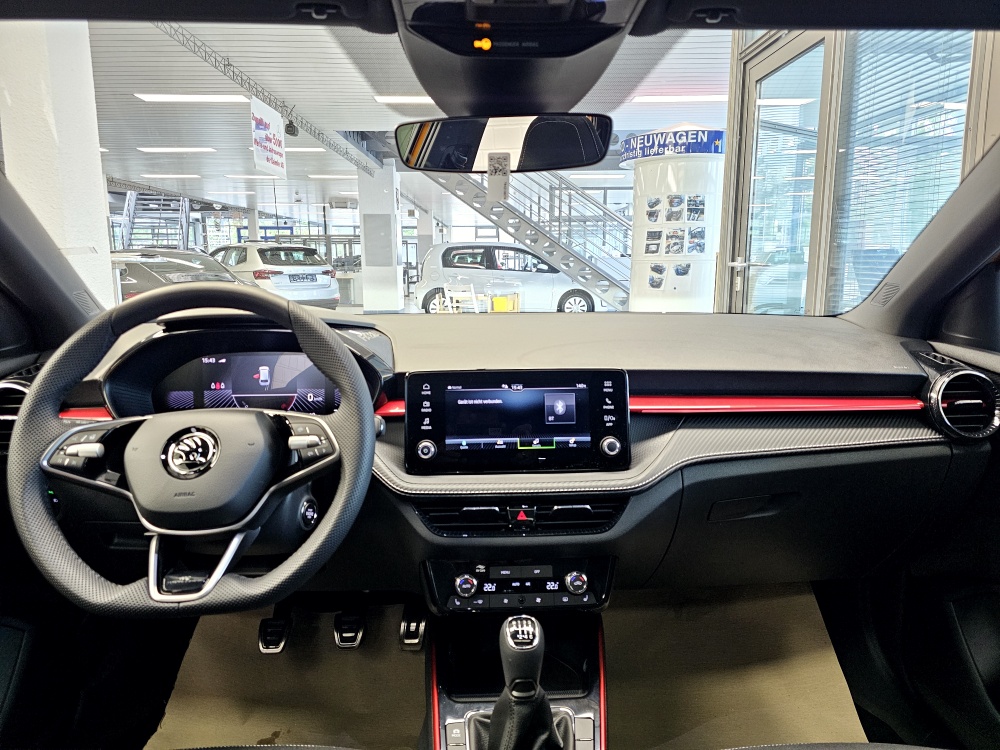 Skoda Fabia  bei Hoffmann Automobile in Wolfsburg kaufen und sofort mitnehmen - Bild 6