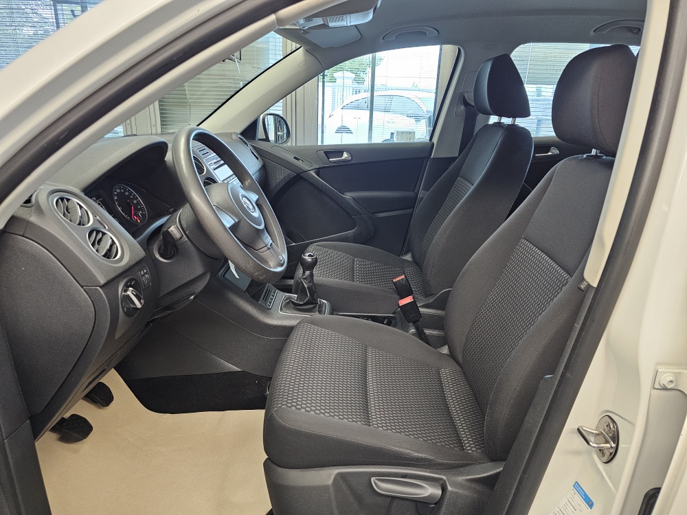 VW Tiguan  bei Hoffmann Automobile in Wolfsburg kaufen und sofort mitnehmen - Bild 12