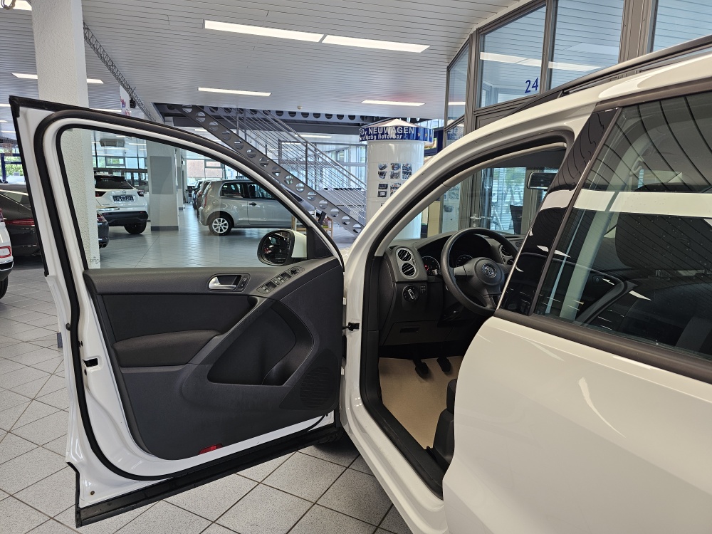 VW Tiguan  bei Hoffmann Automobile in Wolfsburg kaufen und sofort mitnehmen - Bild 13