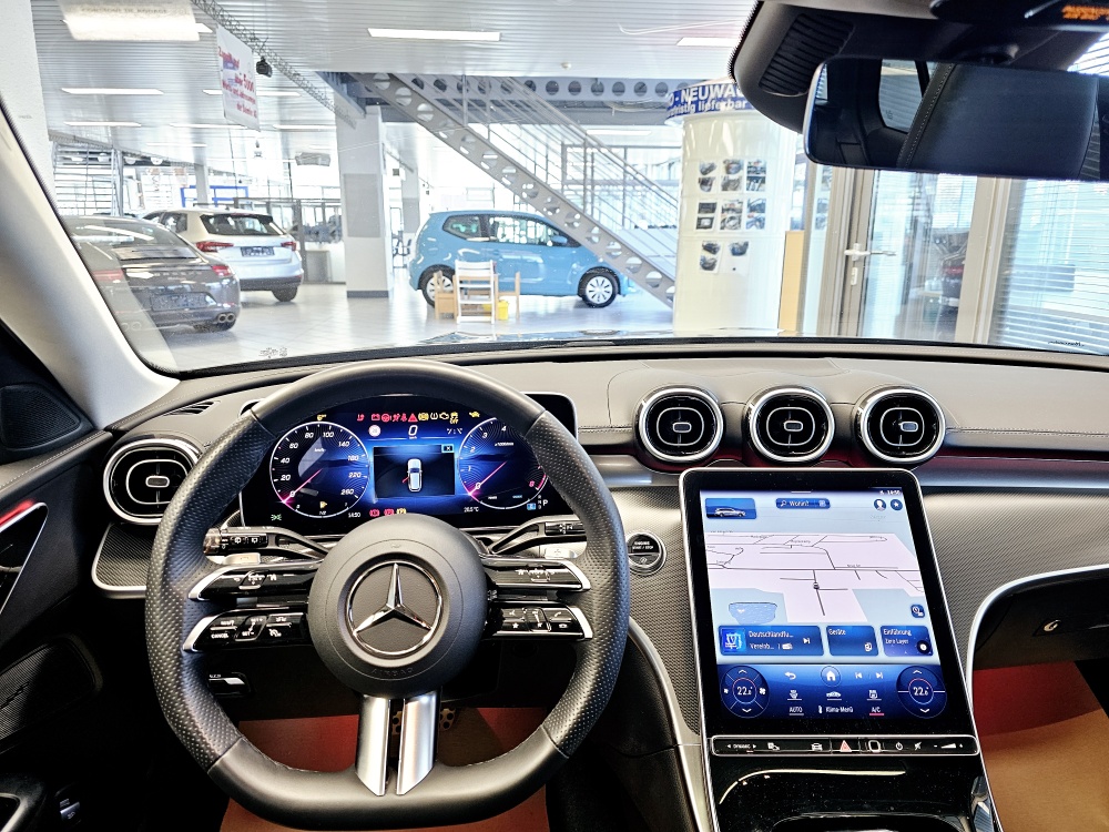 Mercedes-Benz C 200 T  bei Hoffmann Automobile in Wolfsburg kaufen und sofort mitnehmen - Bild 16