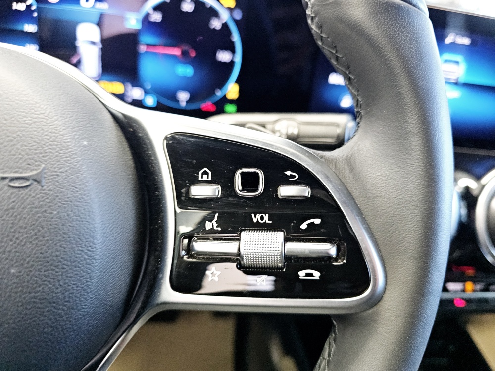 Mercedes-Benz EQB 250  bei Hoffmann Automobile in Wolfsburg kaufen und sofort mitnehmen - Bild 14