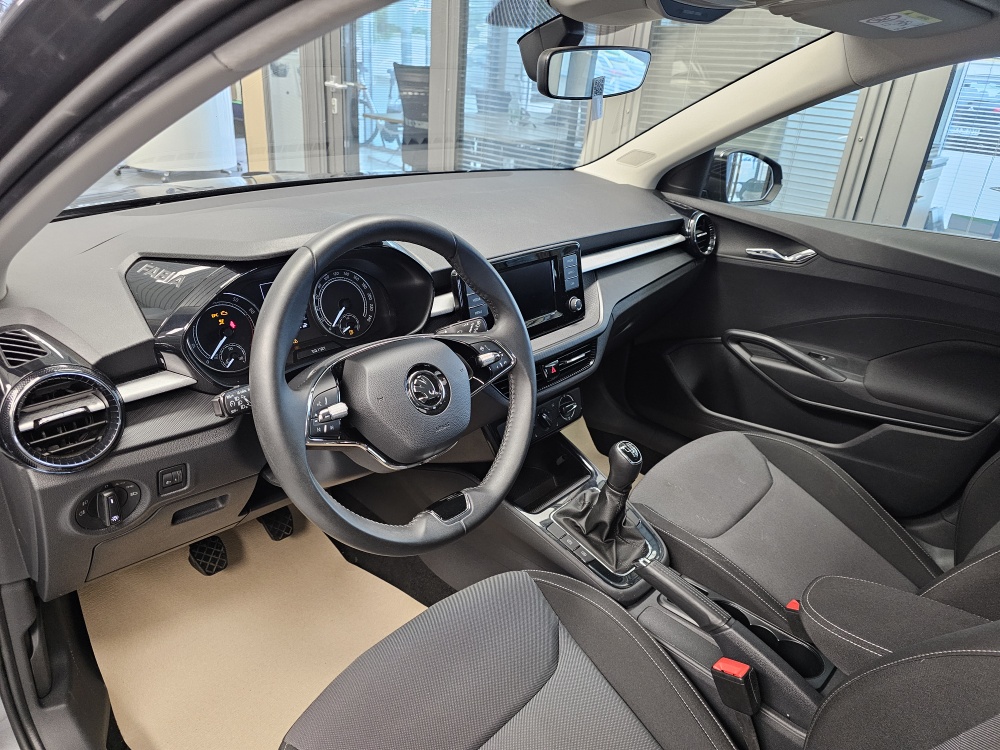 Skoda Fabia  bei Hoffmann Automobile in Wolfsburg kaufen und sofort mitnehmen - Bild 15