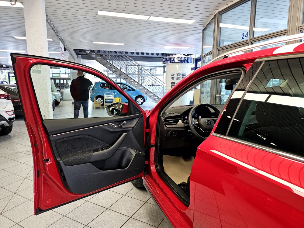 Skoda Kamiq  bei Hoffmann Automobile in Wolfsburg kaufen und sofort mitnehmen - Bild 21