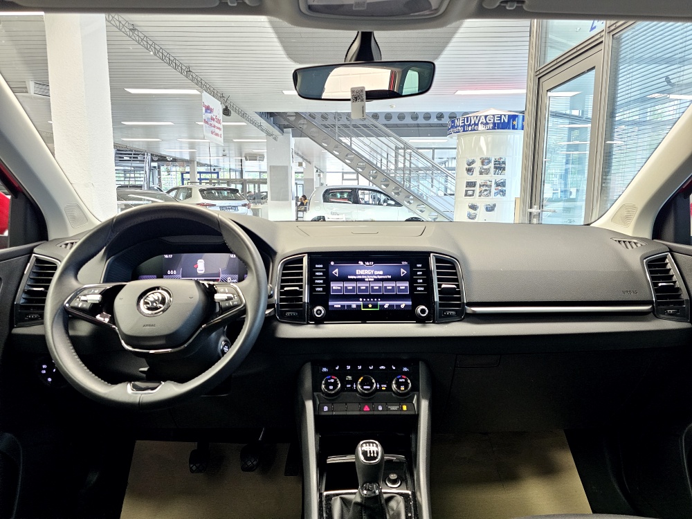 Skoda Karoq  bei Hoffmann Automobile in Wolfsburg kaufen und sofort mitnehmen - Bild 6
