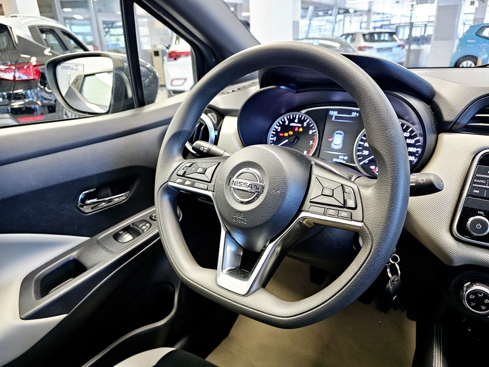 Nissan Micra  bei Hoffmann Automobile in Wolfsburg kaufen und sofort mitnehmen - Bild 9
