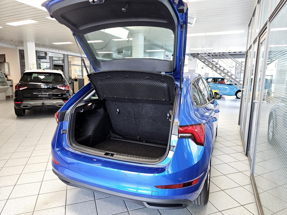 Skoda Scala  bei Hoffmann Automobile in Wolfsburg kaufen und sofort mitnehmen - Bild 2
