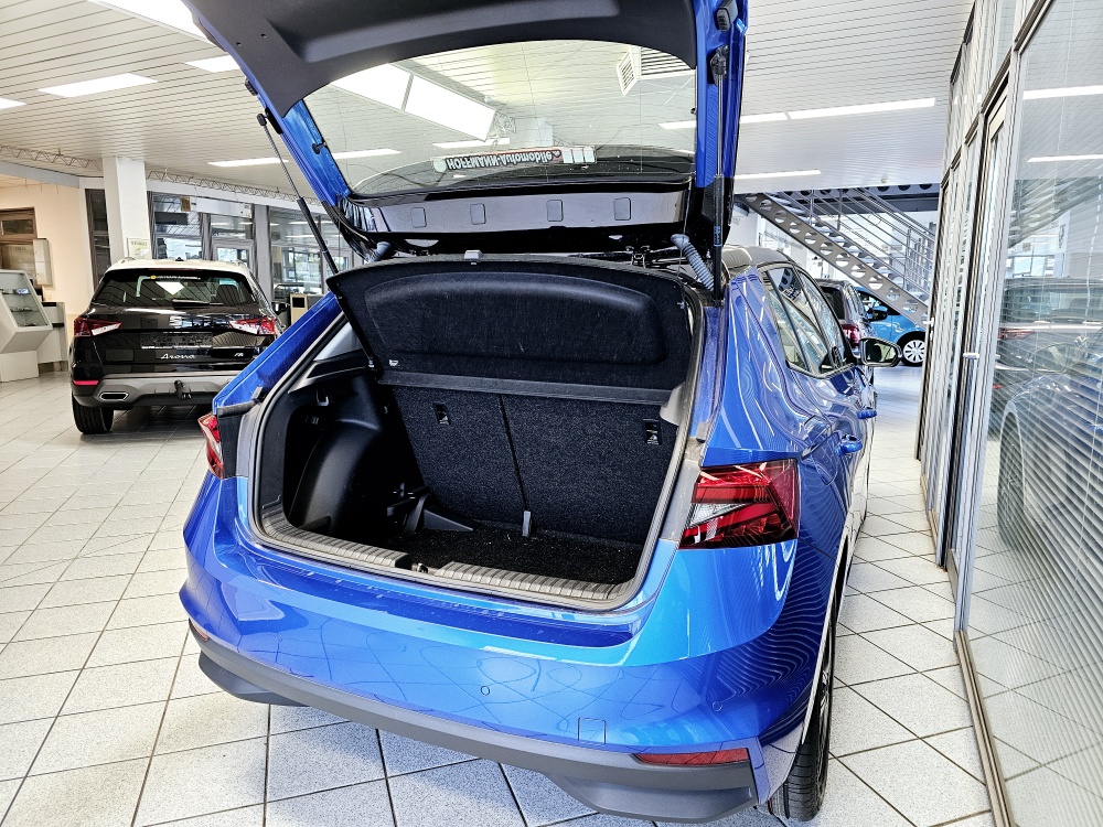 Skoda Fabia  bei Hoffmann Automobile in Wolfsburg kaufen und sofort mitnehmen - Bild 2