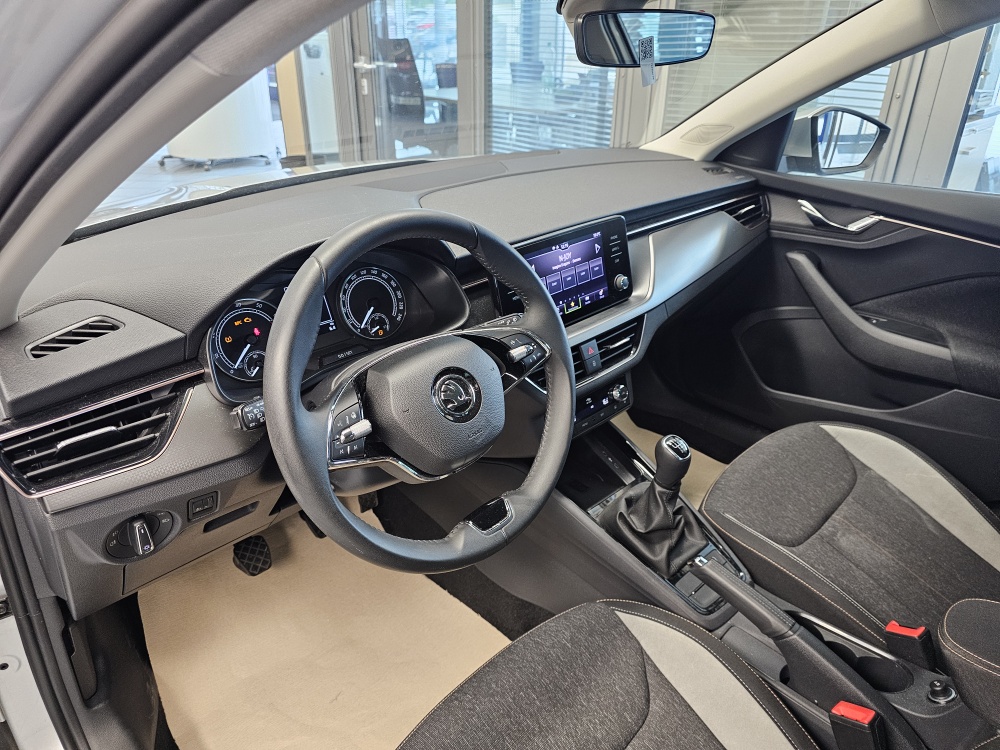 Skoda Scala  bei Hoffmann Automobile in Wolfsburg kaufen und sofort mitnehmen - Bild 17