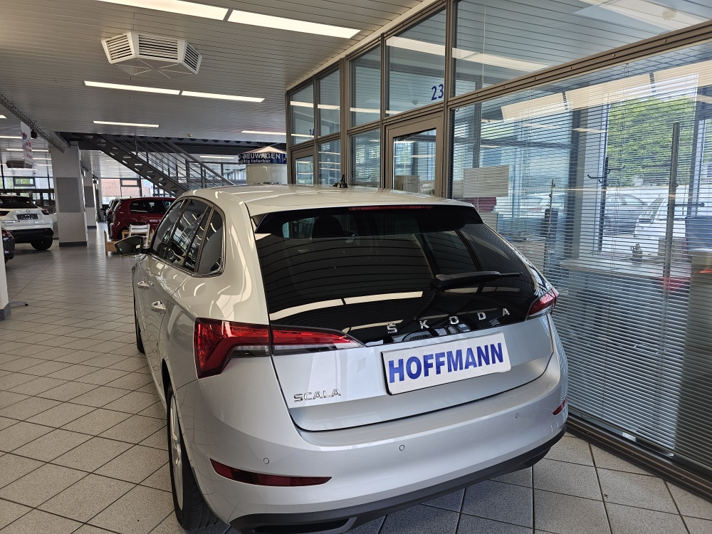 Skoda Scala  bei Hoffmann Automobile in Wolfsburg kaufen und sofort mitnehmen - Bild 4
