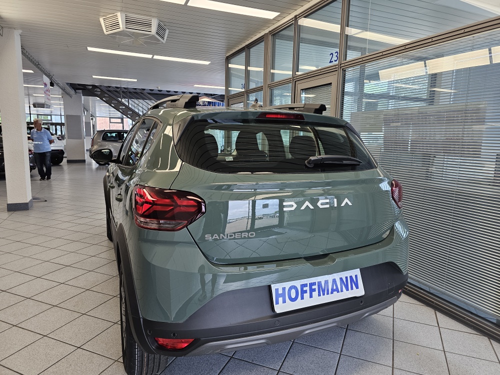 Dacia Sandero  bei Hoffmann Automobile in Wolfsburg kaufen und sofort mitnehmen - Bild 3