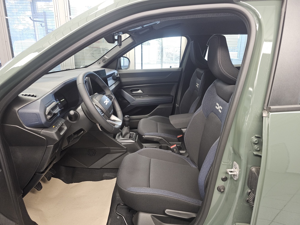 Dacia Duster  bei Hoffmann Automobile in Wolfsburg kaufen und sofort mitnehmen - Bild 11
