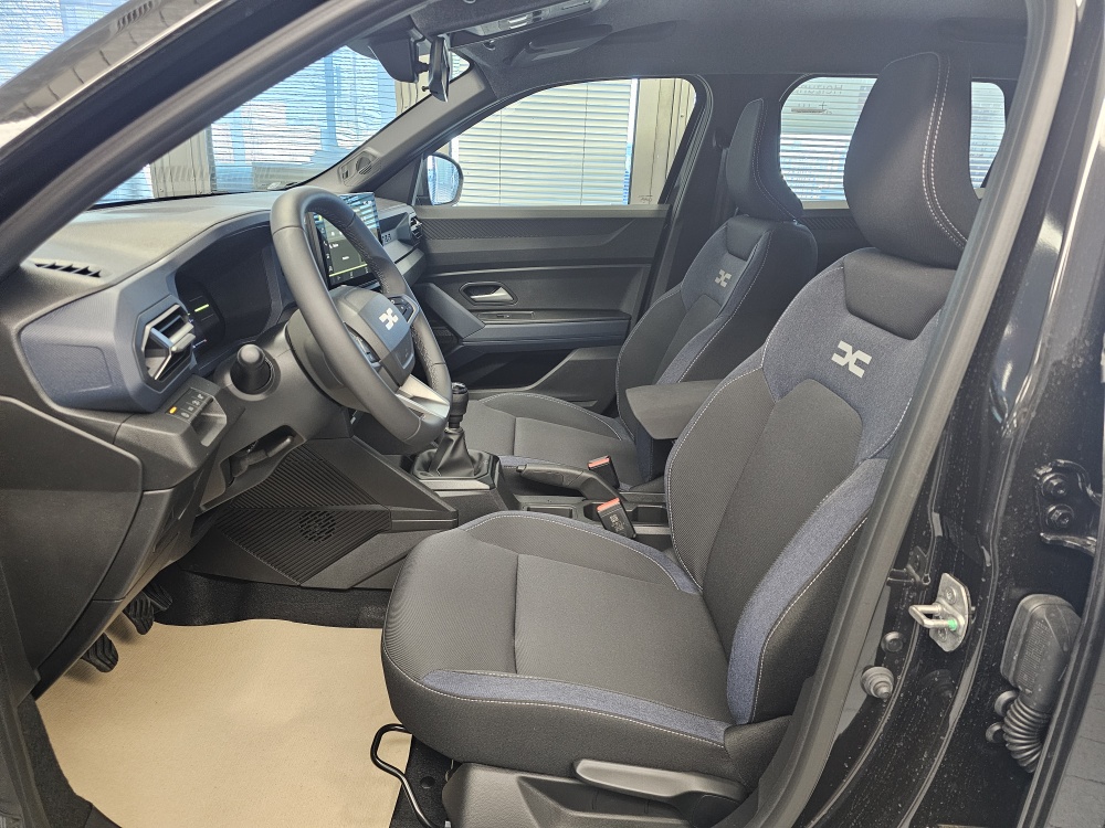 Dacia Duster  bei Hoffmann Automobile in Wolfsburg kaufen und sofort mitnehmen - Bild 14