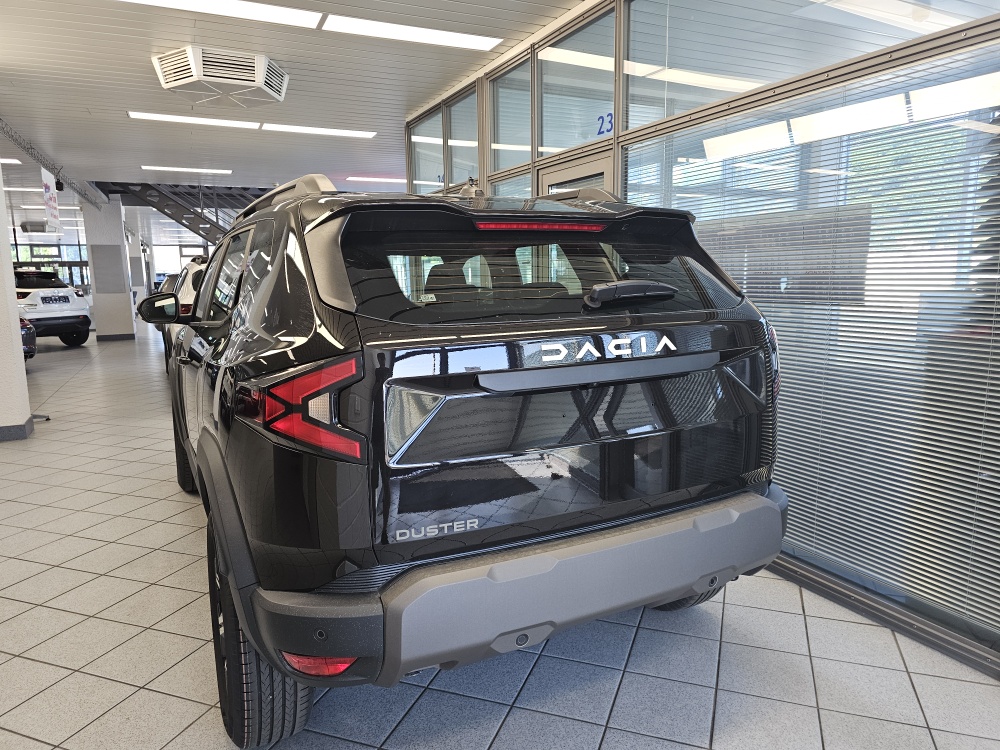 Dacia Duster  bei Hoffmann Automobile in Wolfsburg kaufen und sofort mitnehmen - Bild 3