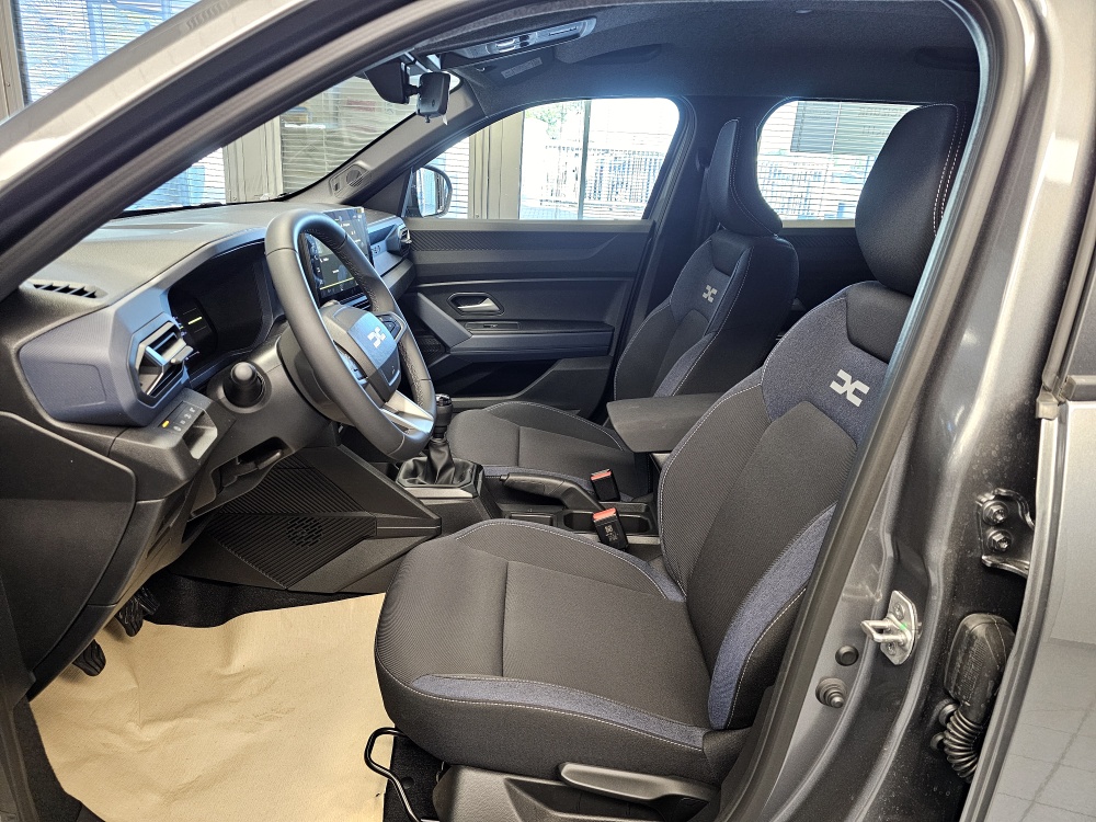 Dacia Duster  bei Hoffmann Automobile in Wolfsburg kaufen und sofort mitnehmen - Bild 14