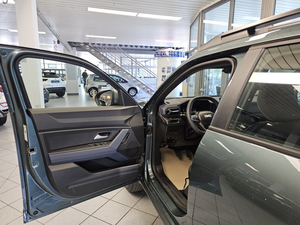 Dacia Duster  bei Hoffmann Automobile in Wolfsburg kaufen und sofort mitnehmen - Bild 16