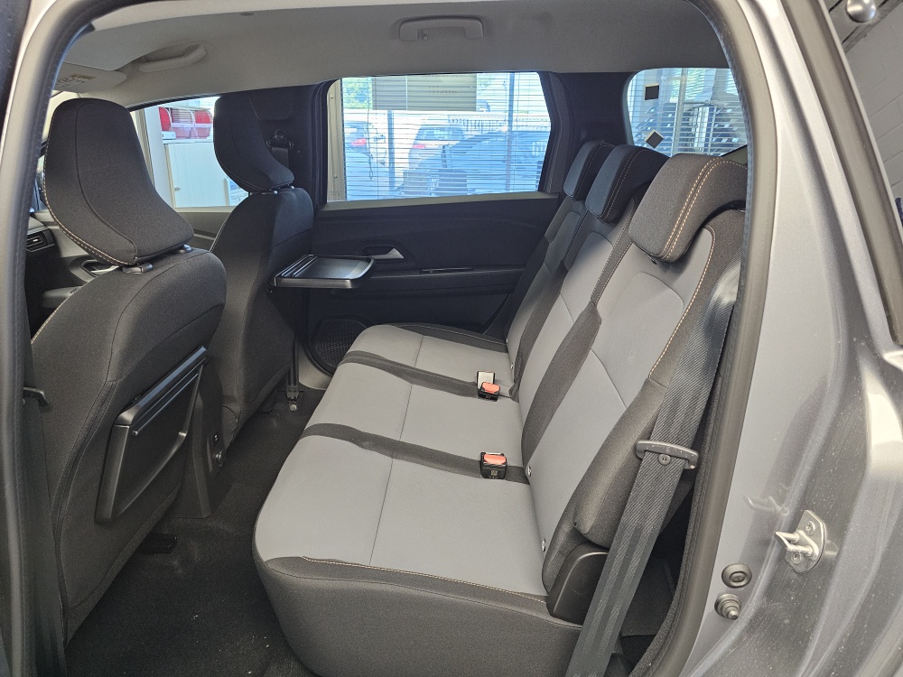 Dacia Jogger  bei Hoffmann Automobile in Wolfsburg kaufen und sofort mitnehmen - Bild 5