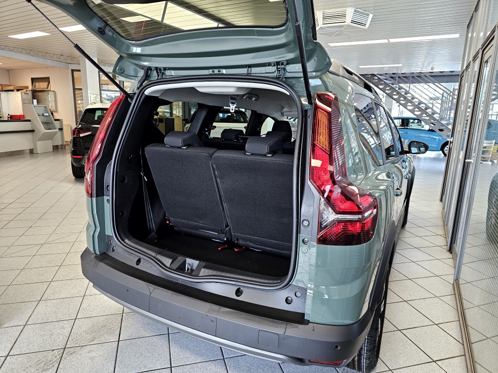 Dacia Jogger  bei Hoffmann Automobile in Wolfsburg kaufen und sofort mitnehmen - Bild 2