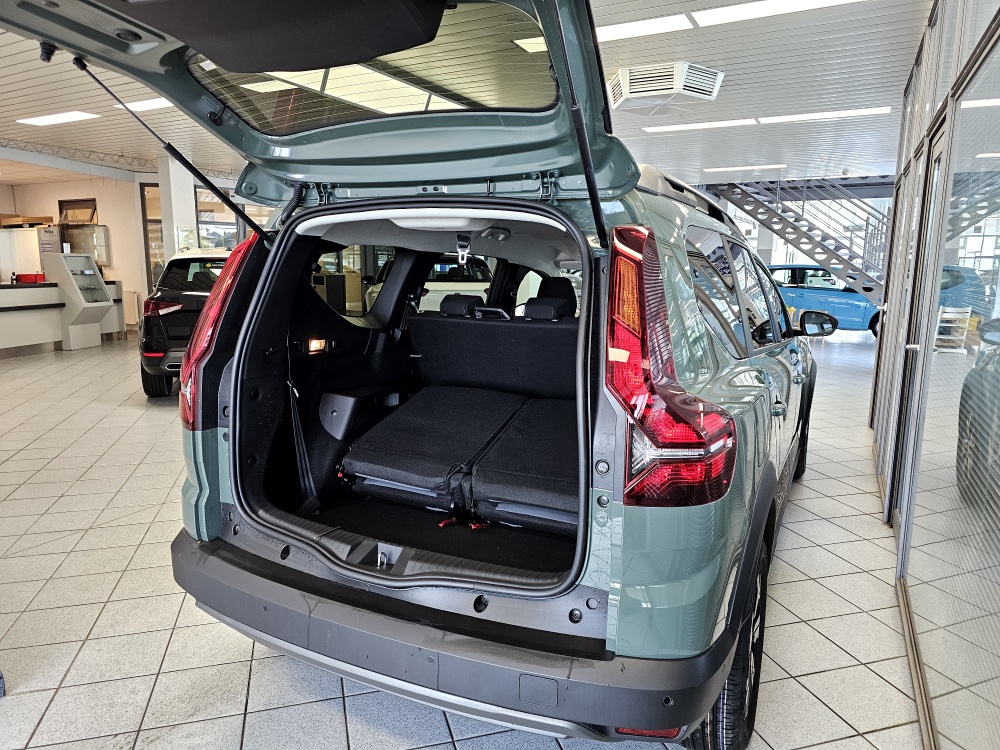 Dacia Jogger  bei Hoffmann Automobile in Wolfsburg kaufen und sofort mitnehmen - Bild 3