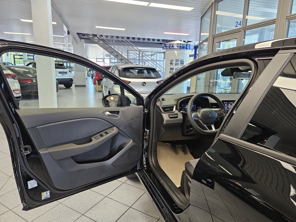Renault Clio  bei Hoffmann Automobile in Wolfsburg kaufen und sofort mitnehmen - Bild 15