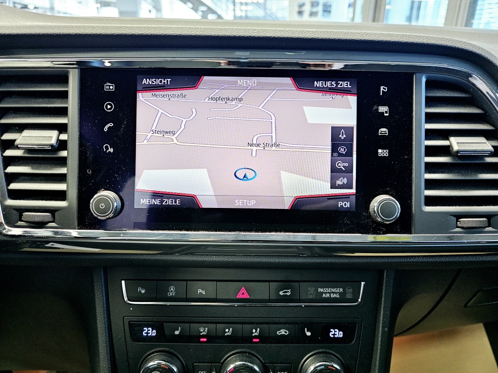 Seat Ateca  bei Hoffmann Automobile in Wolfsburg kaufen und sofort mitnehmen - Bild 11