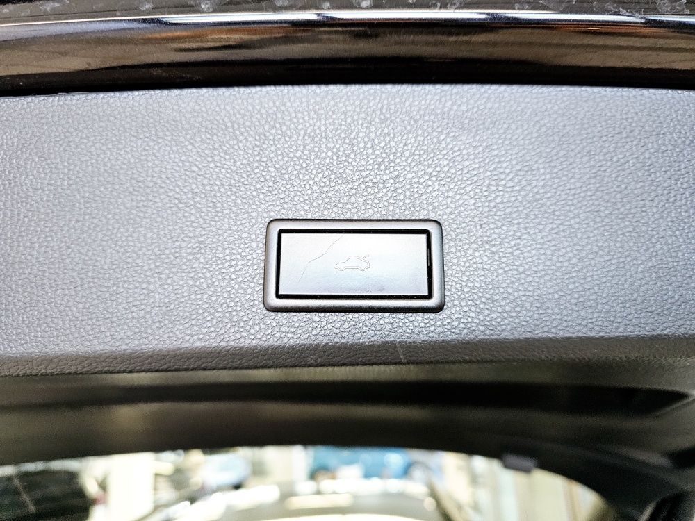 Seat Ateca  bei Hoffmann Automobile in Wolfsburg kaufen und sofort mitnehmen - Bild 4