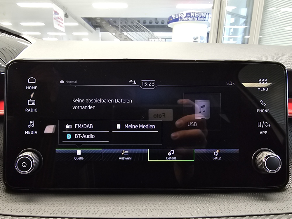 Skoda Fabia  bei Hoffmann Automobile in Wolfsburg kaufen und sofort mitnehmen - Bild 13