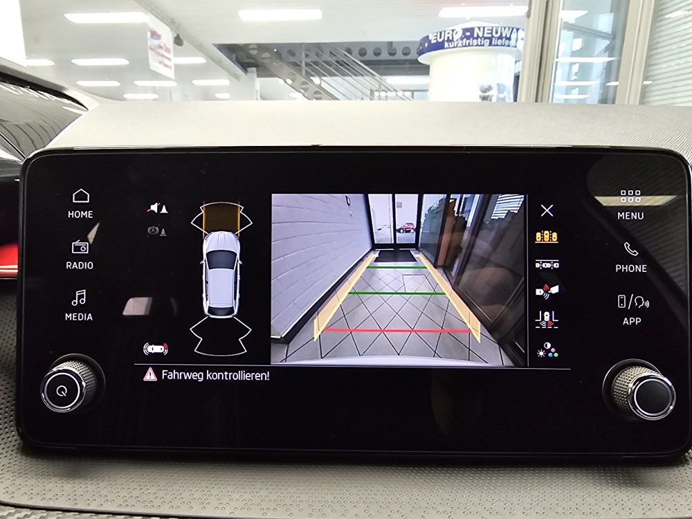 Skoda Fabia  bei Hoffmann Automobile in Wolfsburg kaufen und sofort mitnehmen - Bild 16