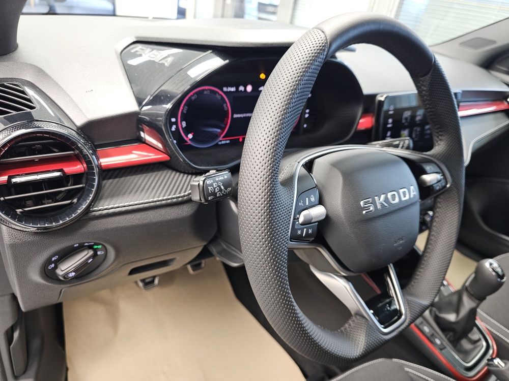 Skoda Fabia  bei Hoffmann Automobile in Wolfsburg kaufen und sofort mitnehmen - Bild 22