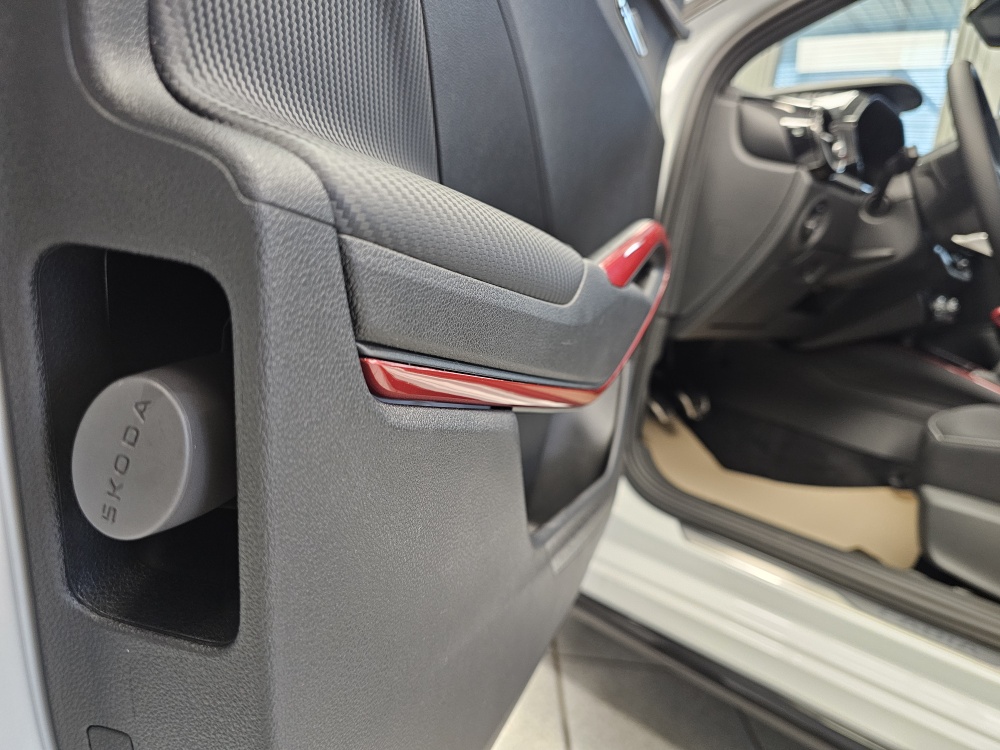 Skoda Fabia  bei Hoffmann Automobile in Wolfsburg kaufen und sofort mitnehmen - Bild 25