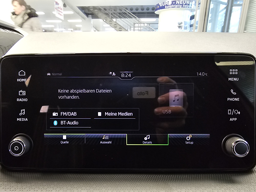 Skoda Fabia  bei Hoffmann Automobile in Wolfsburg kaufen und sofort mitnehmen - Bild 13