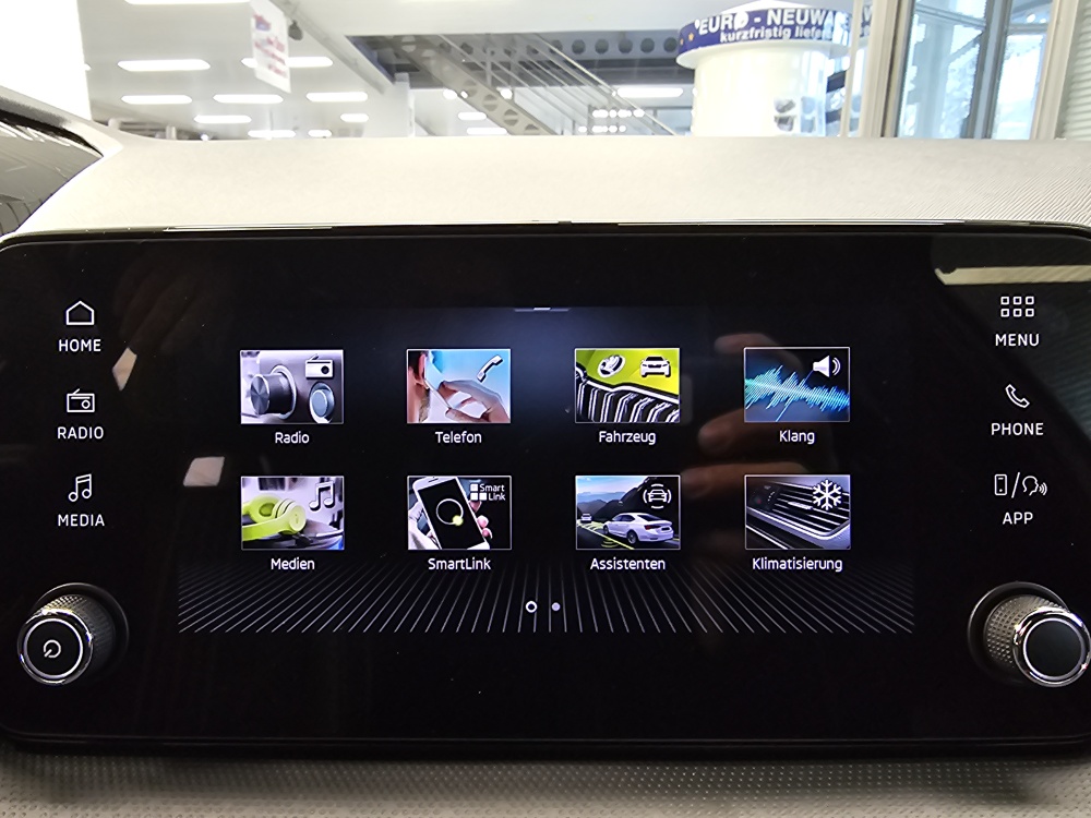 Skoda Fabia  bei Hoffmann Automobile in Wolfsburg kaufen und sofort mitnehmen - Bild 9