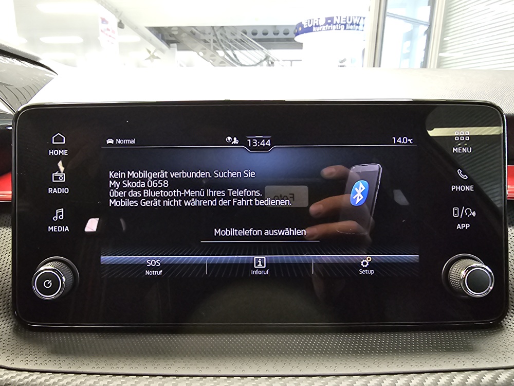 Skoda Fabia  bei Hoffmann Automobile in Wolfsburg kaufen und sofort mitnehmen - Bild 11