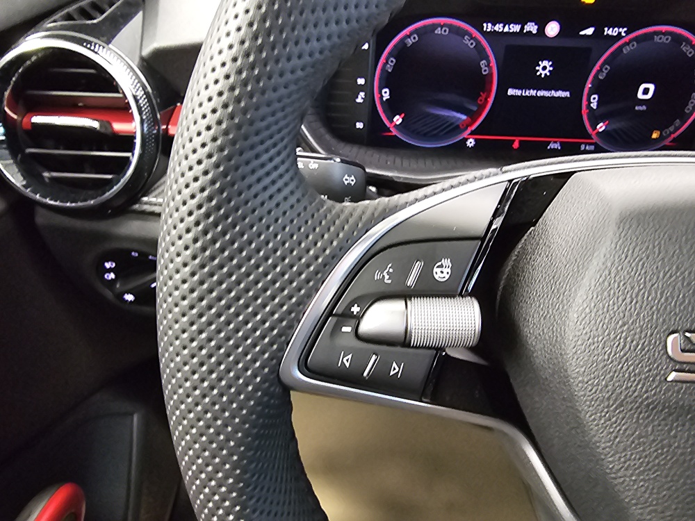 Skoda Fabia  bei Hoffmann Automobile in Wolfsburg kaufen und sofort mitnehmen - Bild 19