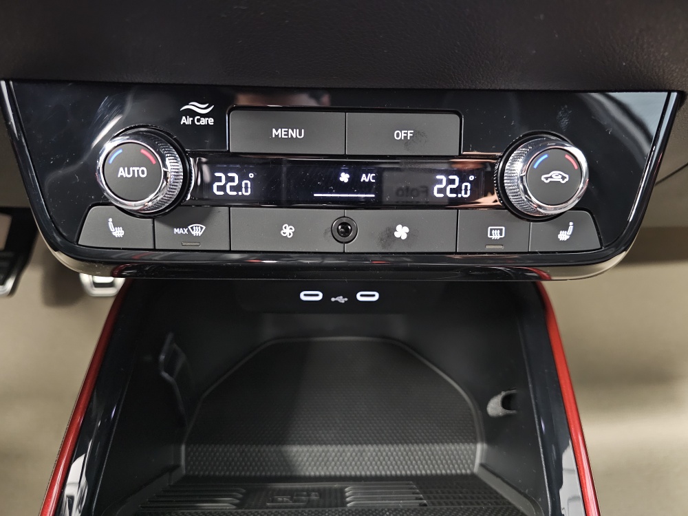 Skoda Fabia  bei Hoffmann Automobile in Wolfsburg kaufen und sofort mitnehmen - Bild 8