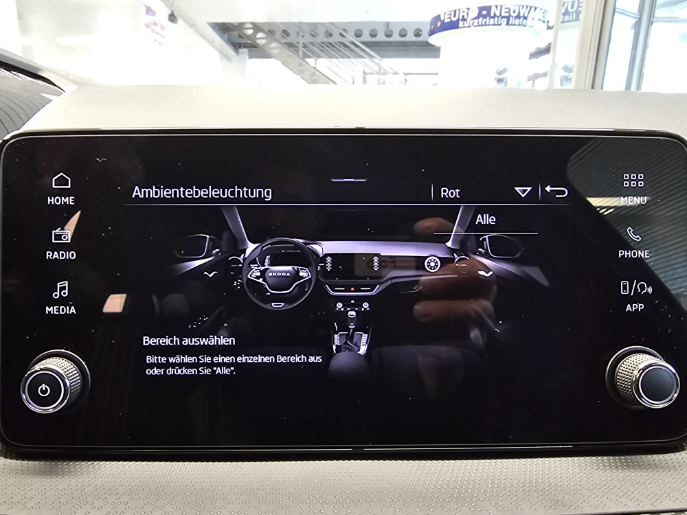 Skoda Fabia  bei Hoffmann Automobile in Wolfsburg kaufen und sofort mitnehmen - Bild 12