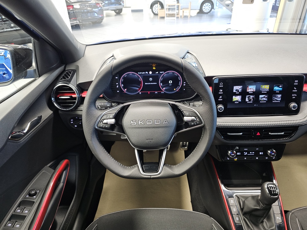 Skoda Fabia  bei Hoffmann Automobile in Wolfsburg kaufen und sofort mitnehmen - Bild 21