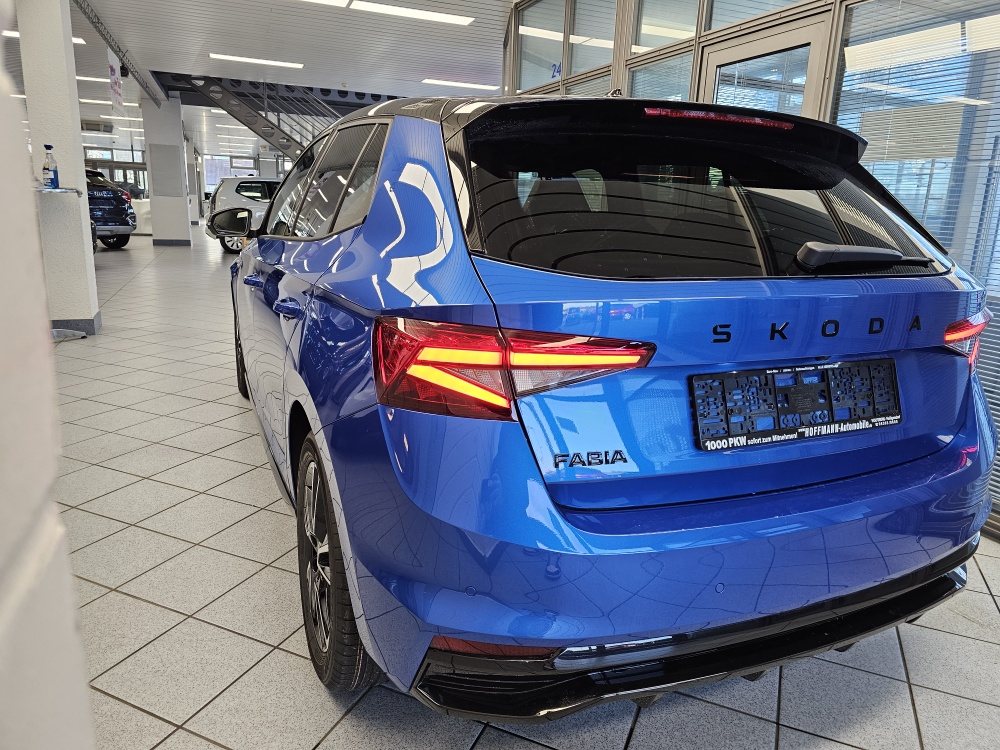 Skoda Fabia  bei Hoffmann Automobile in Wolfsburg kaufen und sofort mitnehmen - Bild 3