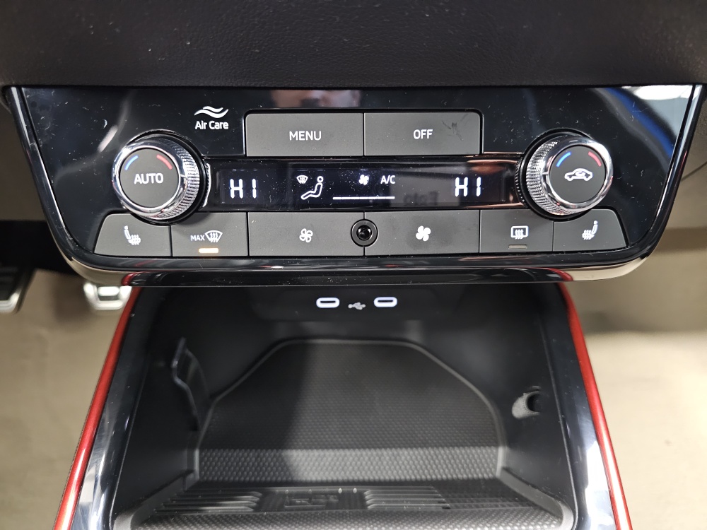 Skoda Fabia  bei Hoffmann Automobile in Wolfsburg kaufen und sofort mitnehmen - Bild 8