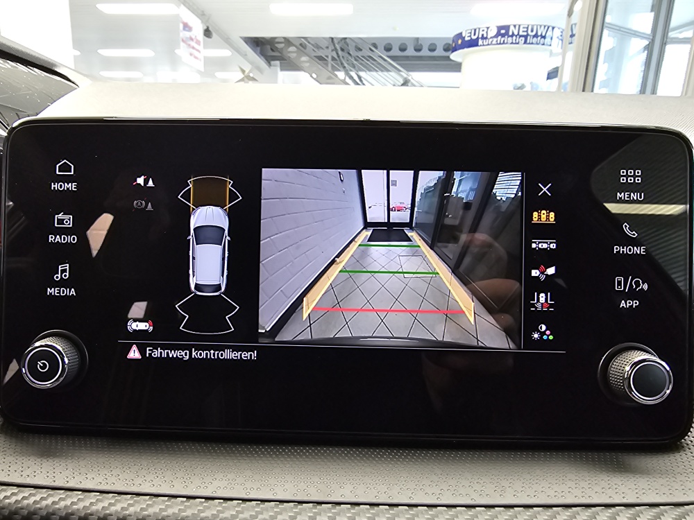 Skoda Fabia  bei Hoffmann Automobile in Wolfsburg kaufen und sofort mitnehmen - Bild 16