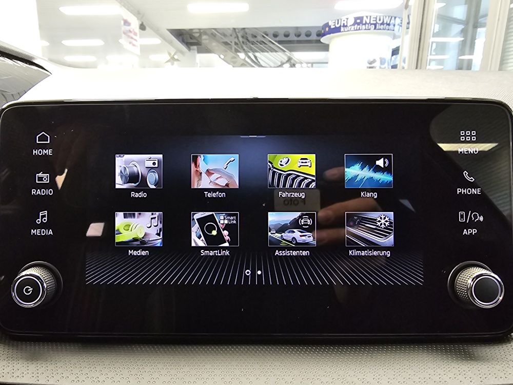 Skoda Fabia  bei Hoffmann Automobile in Wolfsburg kaufen und sofort mitnehmen - Bild 9