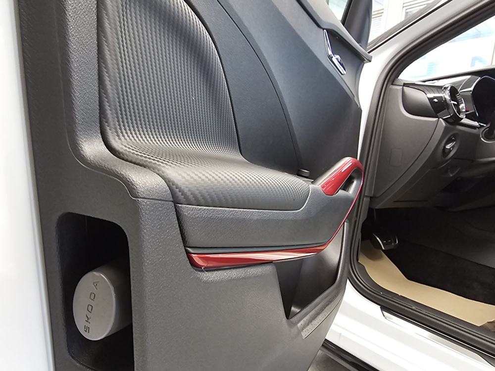 Skoda Fabia  bei Hoffmann Automobile in Wolfsburg kaufen und sofort mitnehmen - Bild 24