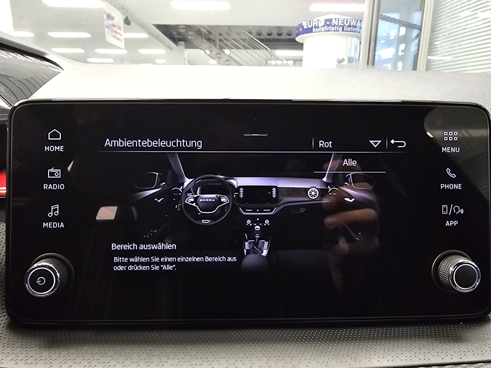 Skoda Fabia  bei Hoffmann Automobile in Wolfsburg kaufen und sofort mitnehmen - Bild 12