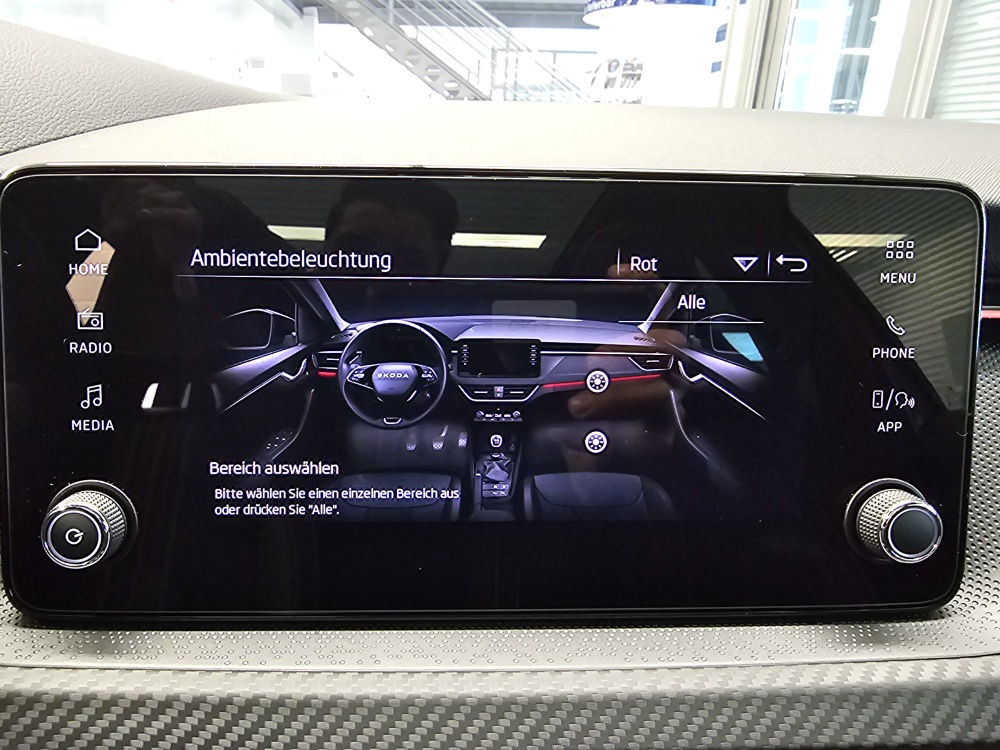 Skoda Kamiq  bei Hoffmann Automobile in Wolfsburg kaufen und sofort mitnehmen - Bild 18