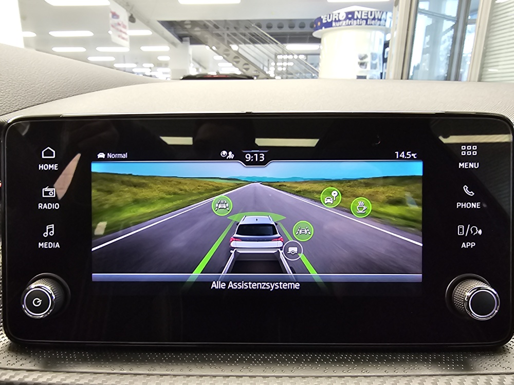 Skoda Kamiq  bei Hoffmann Automobile in Wolfsburg kaufen und sofort mitnehmen - Bild 18